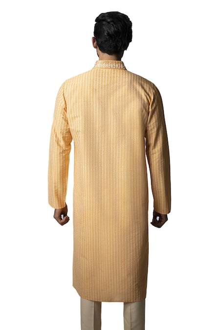 Krishna Mehta Geometric Print Kurta Set 