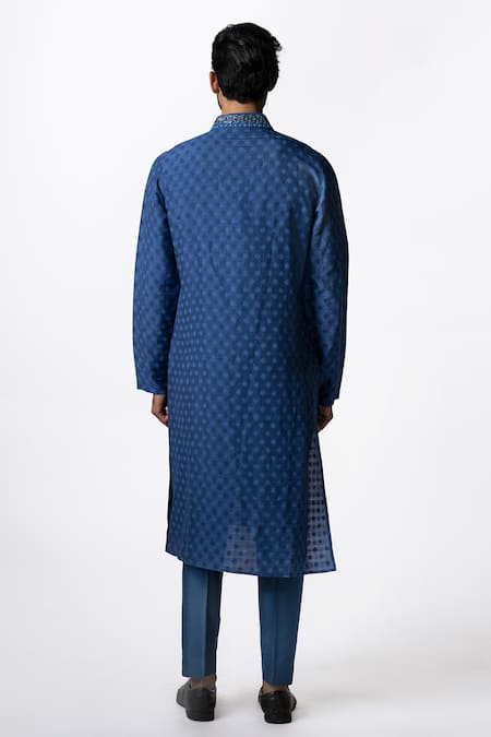 Krishna Mehta Geometric Print Kurta Set 