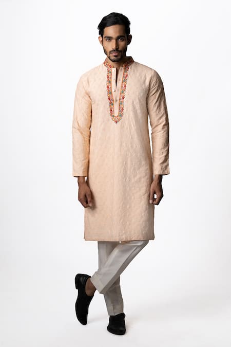 Krishna Mehta Floral Embroidered Kurta Set 