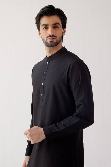 Devnaagri_Black Cotton Silk And Linen Satin Embroidered Dori Bundi & Kurta Set _at_Aza_Fashions