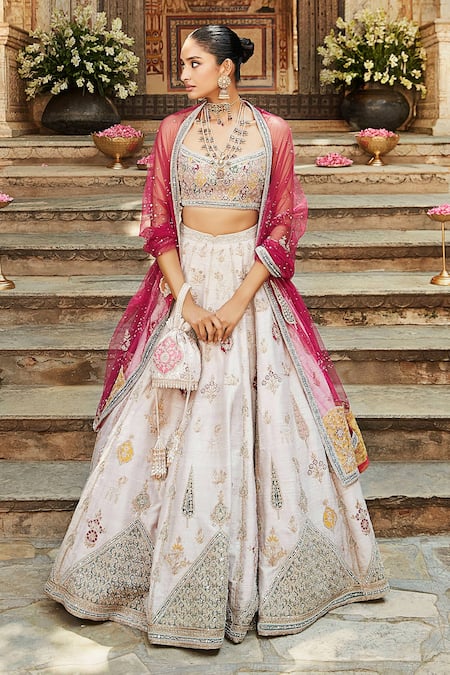 Buy Cream Lehenga Set Paired with Pink Dupatta by SIHALI JAGEER at Ogaan  Online Shopping Site