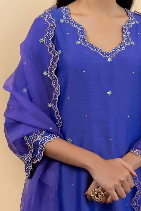 Pita Nila_Purple Chanderi, Silk Organza Beads, Embroidery V-neck Isla Kurta Set _Online_at_Aza_Fashions