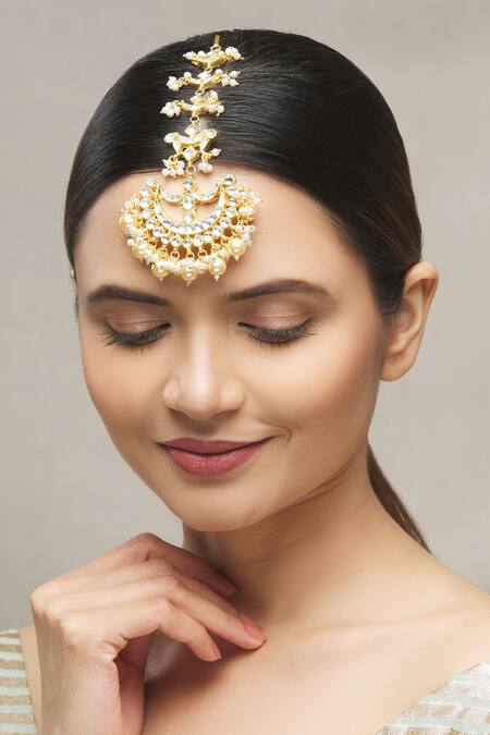 Moh-Maya By Disha Khatri Gold Plated Kundan Tiered Maangtikka Online at Aza Fashions Moh-Maya By Disha Khatri_Gold Plated Kundan Tiered Maangtikka _Online_at_Aza_Fashions
