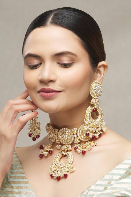 Buy_Moh-Maya By Disha Khatri_Gold Plated Pearls, Beads, Rhinestones Kundan Pendant Necklace Set _Online_at_Aza_Fashions