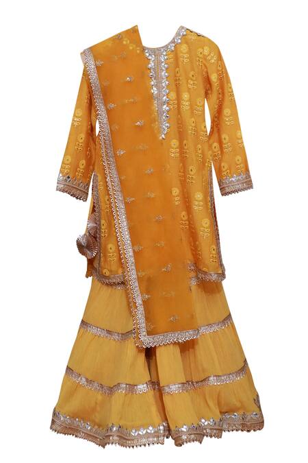 Buy Minime Organics Yellow Net, Chanderi Embroidered Kurta Set at Aza Fashions Buy_Minime Organics_Yellow Net, Chanderi Embroidered Kurta Set _at_Aza_Fashions