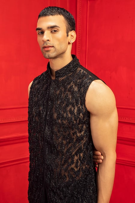 Mahima Mahajan_Black Net Ivan Embroidered Bundi _Online_at_Aza_Fashions