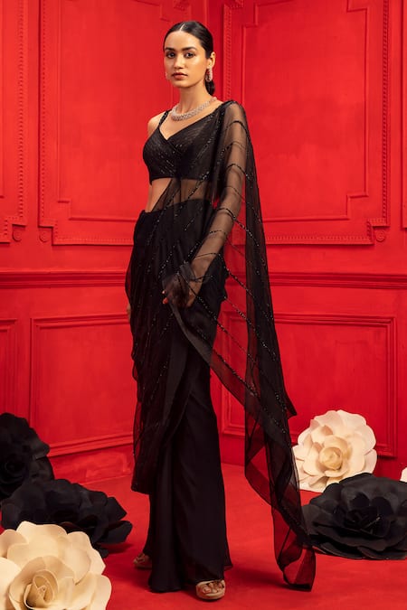 Mahima Mahajan_Black Organza, Georgette, Shantoon V Neck Embroidered Saree With Blouse _Online_at_Aza_Fashions