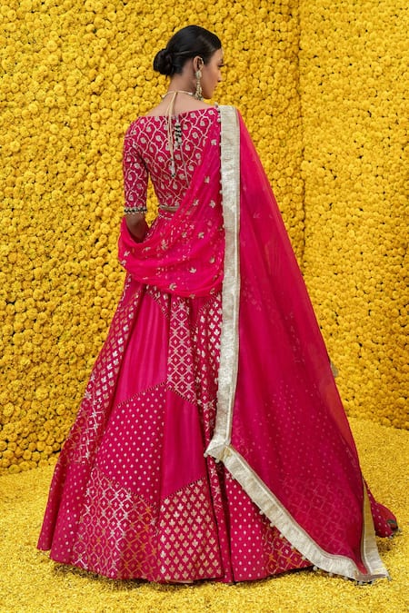 Mahima Mahajan Pia Banarasi Chanderi Bridal Lehenga Set 