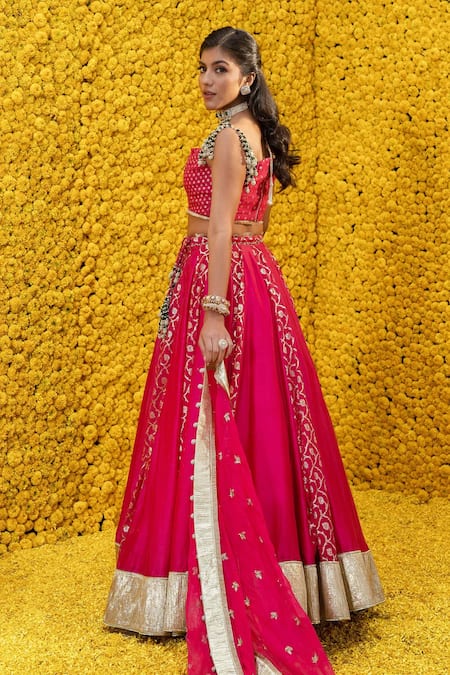 Mahima Mahajan Tara Banarasi Chanderi Bridal Lehenga Set 