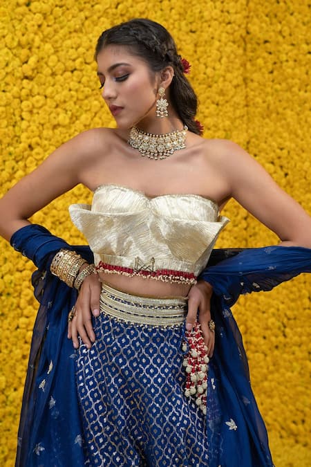 Mahima Mahajan_Blue Organza, Shantoon, Banarasi Chanderi Mughal Sweetheart Rakha Lehenga Set _Online_at_Aza_Fashions