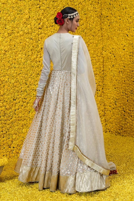 Shop Mahima Mahajan Green Organza, Shantoon, Banarasi Chanderi Floral Sadia Anarkali With Dupatta at Aza Fashions Shop_Mahima Mahajan_Green Organza, Shantoon, Banarasi Chanderi Floral Sadia Anarkali With Dupatta _at_Aza_Fashions