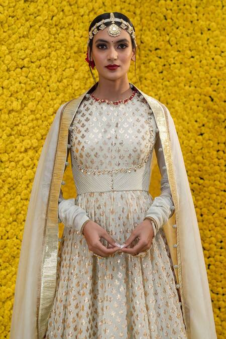 Buy Mahima Mahajan Green Organza, Shantoon, Banarasi Chanderi Floral Sadia Anarkali With Dupatta Online at Aza Fashions Buy_Mahima Mahajan_Green Organza, Shantoon, Banarasi Chanderi Floral Sadia Anarkali With Dupatta _Online_at_Aza_Fashions