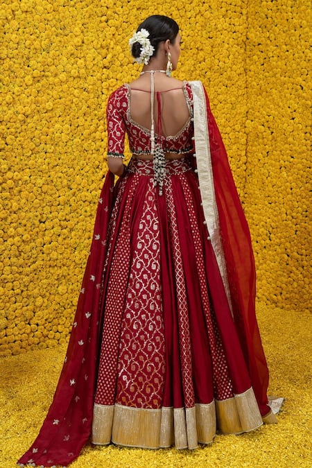 Mahima Mahajan Saba Banarasi Chanderi Bridal Lehenga Set 