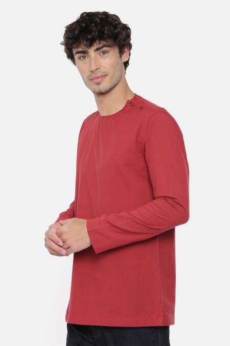 Mayank Modi - Men Maroon Cotton Pintuck Short Kurta For Kids Online at Aza Fashions Mayank Modi - Men_Maroon Cotton Pintuck Short Kurta For Kids_Online_at_Aza_Fashions
