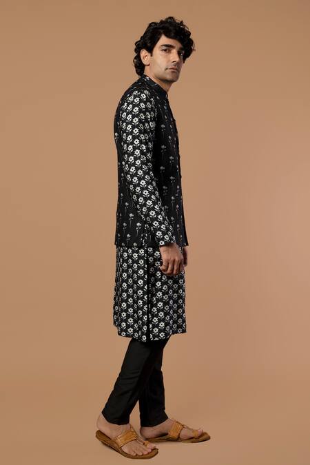 Masaba Black Raw Silk Poppy Dew Print Bundi Online at Aza Fashions Masaba_Black Raw Silk Poppy Dew Print Bundi _Online_at_Aza_Fashions