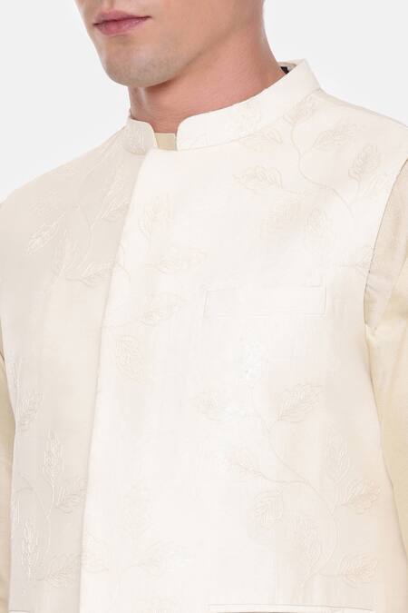Mayank Modi - Men_Cream Chanderi Embroidery Leaf Vine Bundi _at_Aza_Fashions