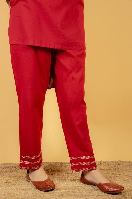 Priya Chaudhary Maroon Cotton, Organza, Chanderi Silk Notched Anarkali Set at Aza Fashions Priya Chaudhary_Maroon Cotton, Organza, Chanderi Silk Notched Anarkali Set _at_Aza_Fashions