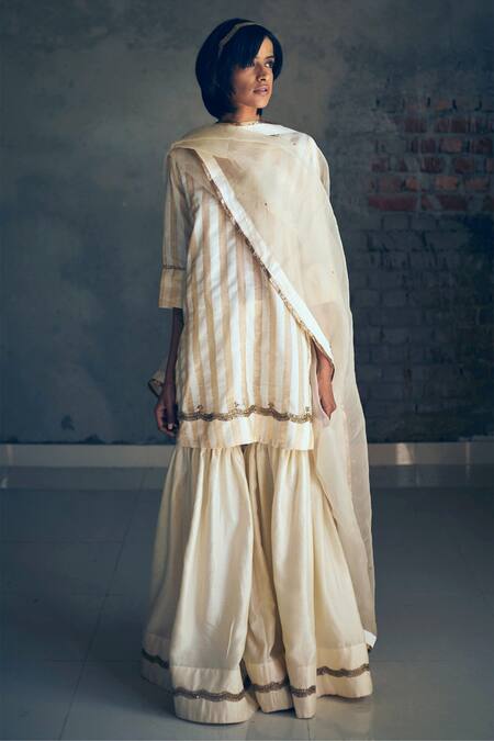 Shorshe Clothing White Handwoven Tissue Striped Kurta And Sharara Set