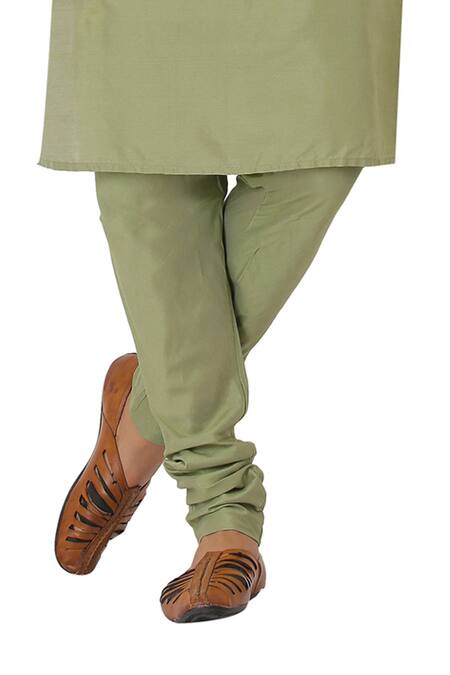 Shop Manish Nagdeo Green Cotton Silk Quilted Bundi And Kurta Set Online at Aza Fashions Shop_Manish Nagdeo_Green Cotton Silk Quilted Bundi And Kurta Set _Online_at_Aza_Fashions