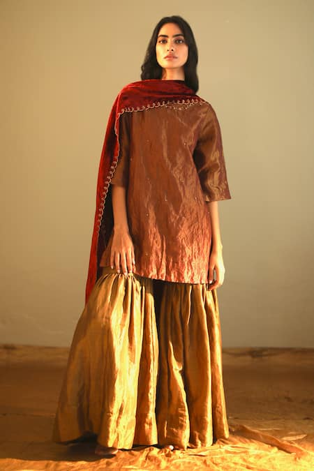 Shorshe Clothing Handloom Tissue Kurta & Sharara Set  