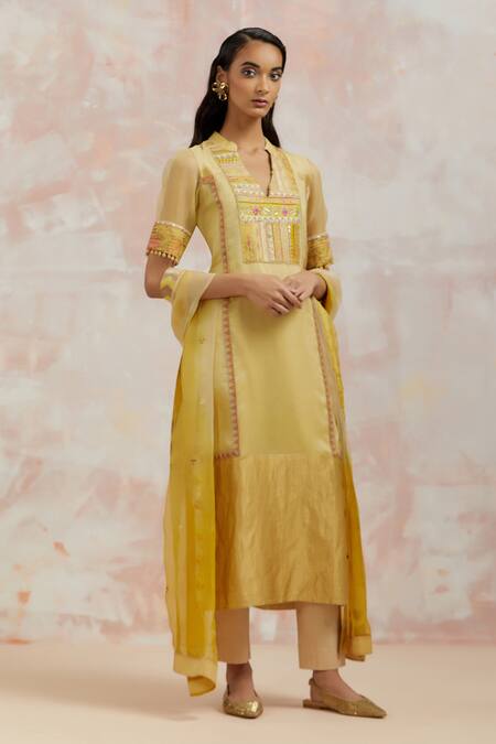 Buy_Aum By Asit And Ashima_Yellow Organza Geometric Mandarin Collar Embroidered Straight Kurta Set_Online_at_Aza_Fashions