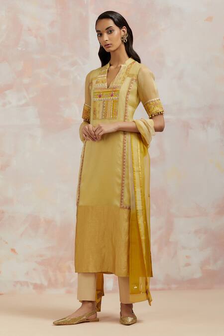 Shop_Aum By Asit And Ashima_Yellow Organza Geometric Mandarin Collar Embroidered Straight Kurta Set_Online_at_Aza_Fashions
