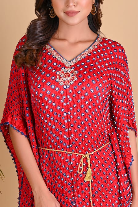 Dyelogue Red Gajji Silk Bandhani Kaftan With Belt at Aza Fashions Dyelogue_Red Gajji Silk Bandhani Kaftan With Belt _at_Aza_Fashions