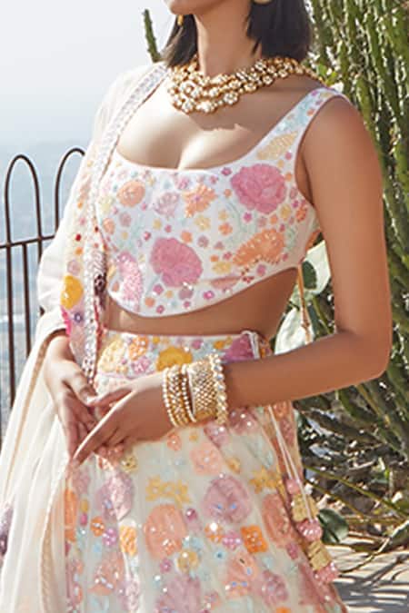 Mishru_White Organza Scoop Neck Embroidered Bridal Lehenga Set_Online_at_Aza_Fashions