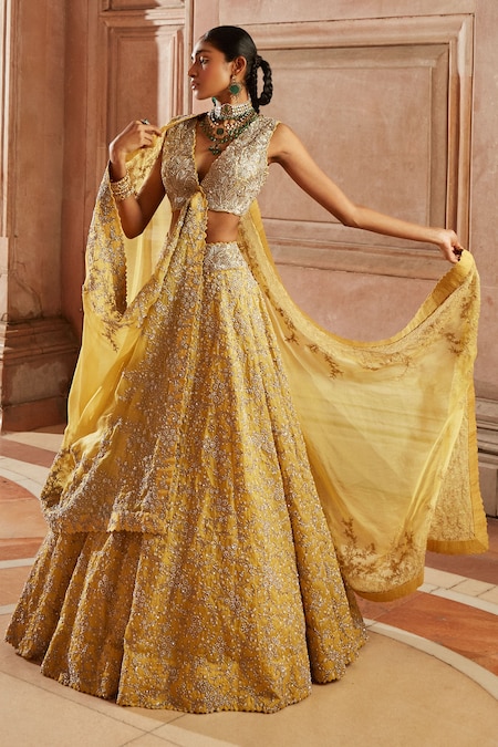 Mustard Brocade Jaal Lehenga with Gujrati Border ,Blouse & Organza Dup –  Debyani