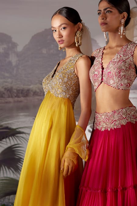 Mrunalini Rao_Pink Raw Silk, Chiffon Floral V Neck Skirt Set With Embroidered Blouse _Online_at_Aza_Fashions
