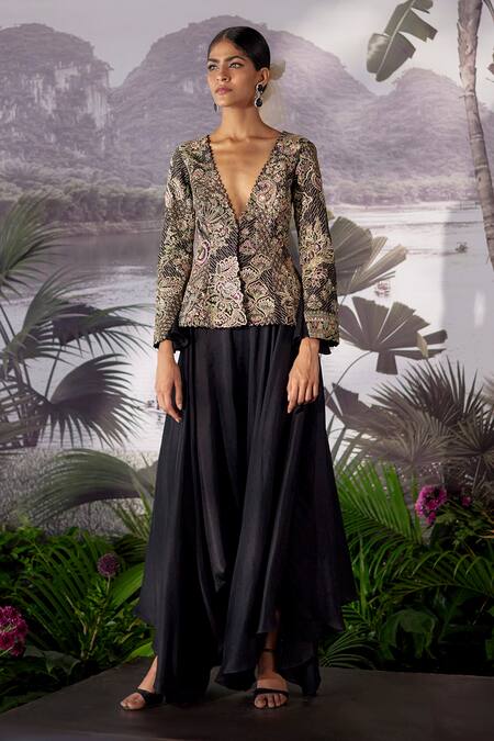 Mrunalini Rao Black Raw , Dupion Floral V Neck Embroidered Jacket And Flared Pant Set Online at Aza Fashions Mrunalini Rao_Black Raw , Dupion Floral V Neck Embroidered Jacket And Flared Pant Set _Online_at_Aza_Fashions
