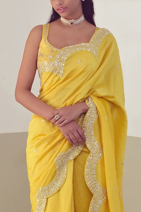 Buy_Mishru_Yellow Chanderi V Neck Saree With Blouse _Online_at_Aza_Fashions