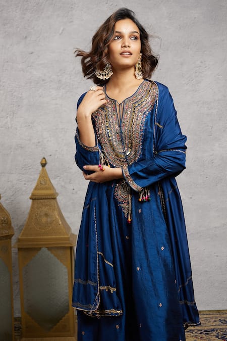 Label Niti Bothra_Blue Silk Floral Round Embroidered Kurta And Palazzo Set _Online_at_Aza_Fashions