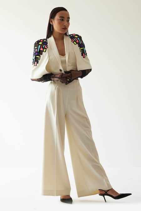 Mini Sondhi_Cream Crepe Geometric Pattern Lapel Applique Cropped Jacket And Trouser Set_Online_at_Aza_Fashions
