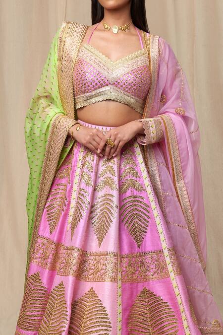 Buy_Masaba_Green Pure Heavy Raw Silk Barfi Paan-patti Lehenga Set With Shrug  