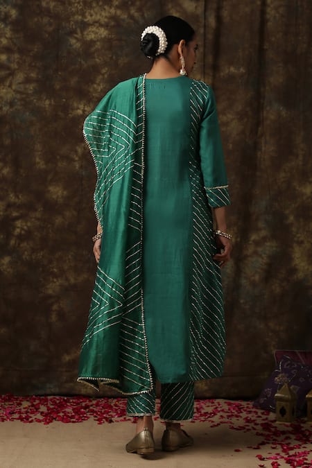 Maison Shefali Embroidered Kurta Set 