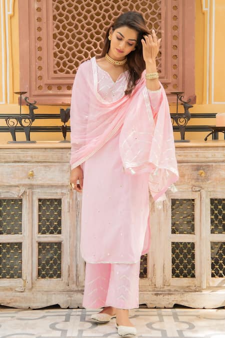 Buy_Maison Shefali_Pink Cotton Embroidery V Neck Mirror Embellished Kurta Set _Online_at_Aza_Fashions