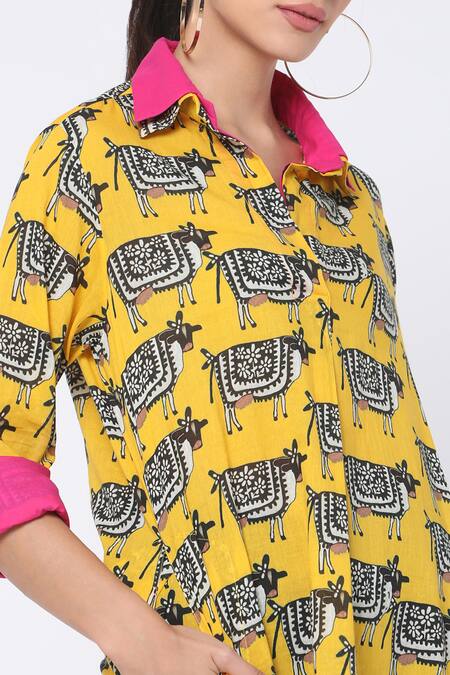 Masaba_Yellow Cotton Printed Asymmetric Short Tunic_at_Aza_Fashions