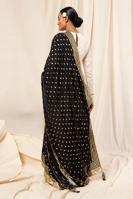 Shop_Masaba_White Crepe Round Vintage Bud Sharara Set _at_Aza_Fashions