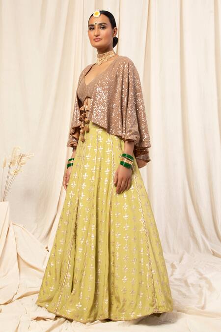 Buy_Masaba_Green Crepe Cape And Foil Print Lehenga Set_Online_at_Aza_Fashions