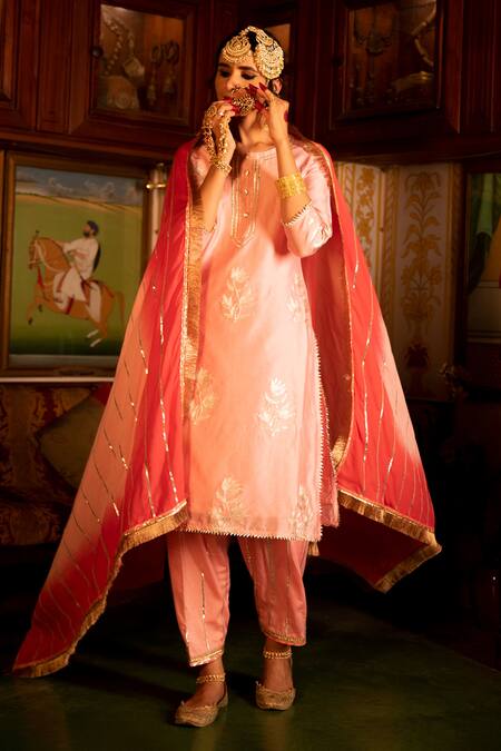 Buy Maison Shefali Pink Chanderi Silk Hand Embroidered Gota Patti Round Pittan Work Kurta Set Online at Aza Fashions Buy_Maison Shefali_Pink Chanderi Silk Hand Embroidered Gota Patti Round Pittan Work Kurta Set _Online_at_Aza_Fashions