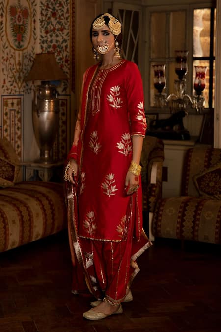 Maison Shefali Pittan Work Kurta Set 