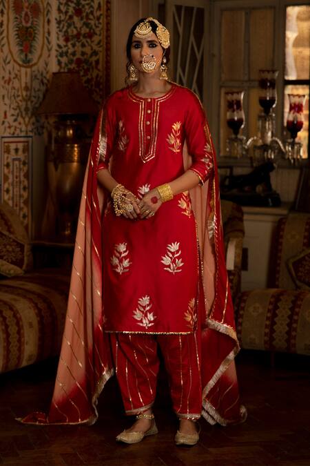 Buy_Maison Shefali_Red Chanderi , Cotton , Muslin Gota Patti, Pittan Work Kurta Set _Online_at_Aza_Fashions