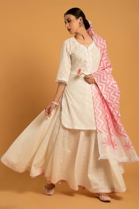 Maison Shefali_White , Chanderi V Neck Floral Print Kurta Set_Online_at_Aza_Fashions