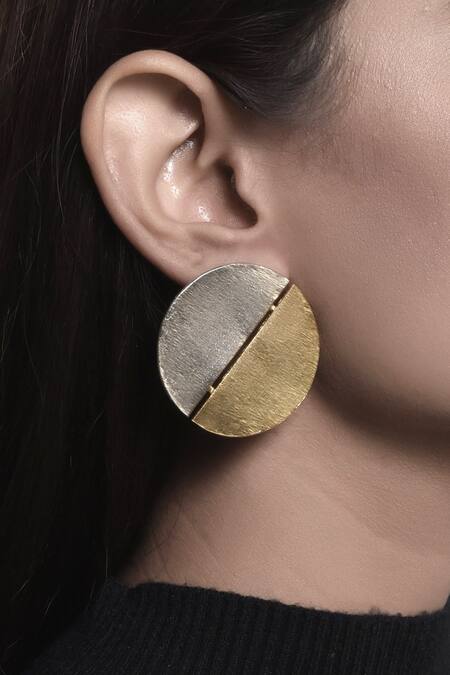 DE'Anma Circular Studs 