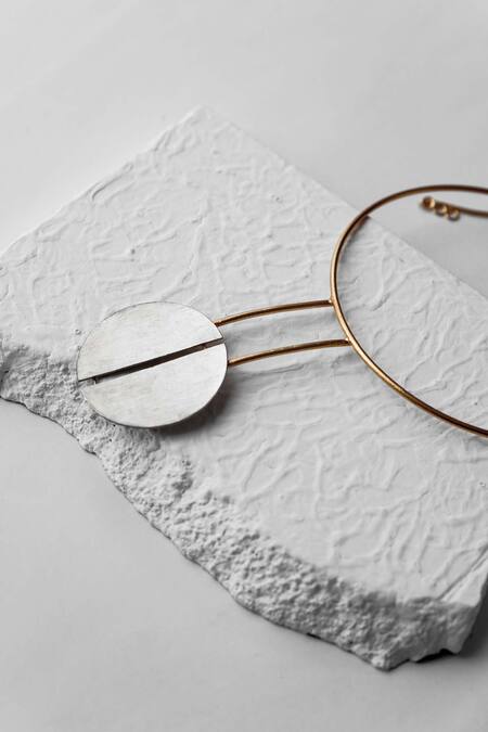 DE'Anma Gold Plated Geometric Pendant Necklace Online at Aza Fashions DE'Anma_Gold Plated Geometric Pendant Necklace _Online_at_Aza_Fashions