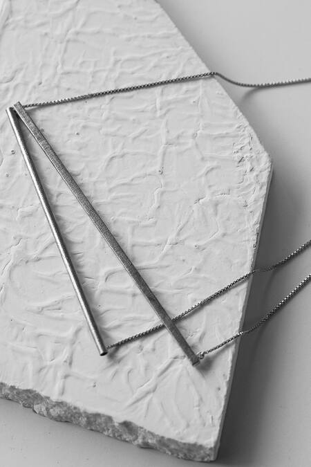 Shop_DE'Anma_Silver Plated Layered Bar Necklace _at_Aza_Fashions