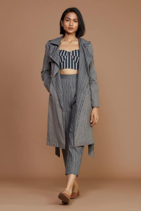 MATI Grey 100% Cotton Printed Stripes Corset Sweetheart Trench Coat And Pant Set 