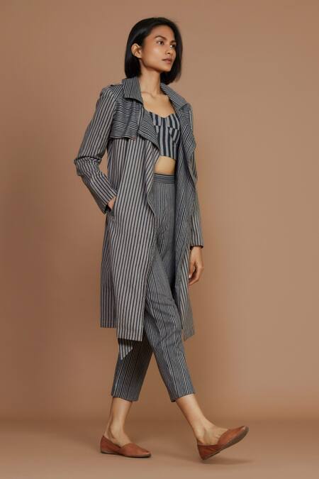 MATI_1 Grey 100% Cotton Stripes Corset Sweetheart, Trench Coat Notched And Pant Set Online at Aza Fashions MATI_1_Grey 100% Cotton Stripes Corset Sweetheart, Trench Coat Notched And Pant Set_Online_at_Aza_Fashions