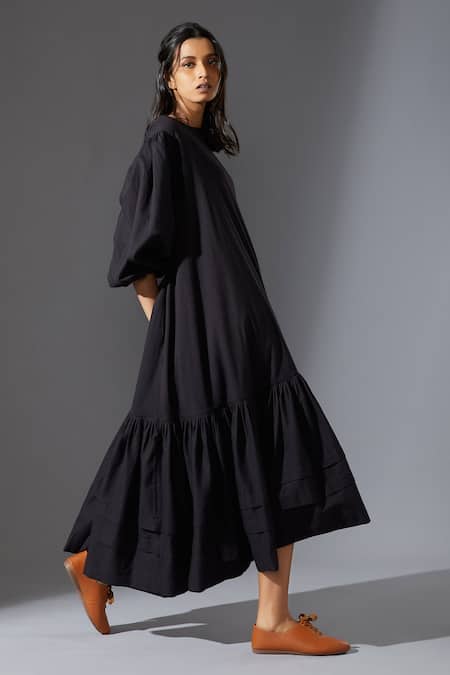 MATI_Black Cotton Slub Handwoven Kaavya Aakaar Trapeze Dress_Online_at_Aza_Fashions